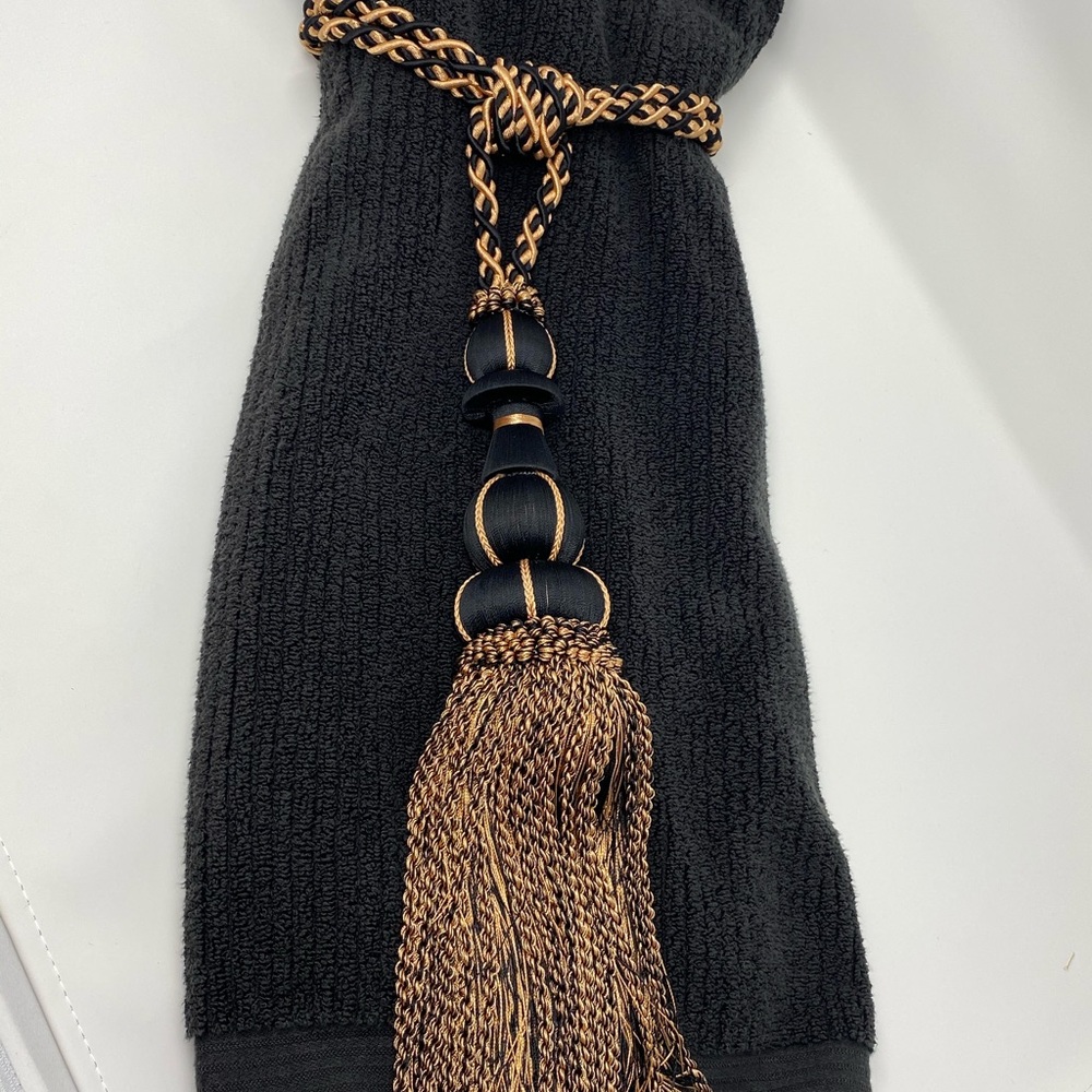Gold and black Tassel